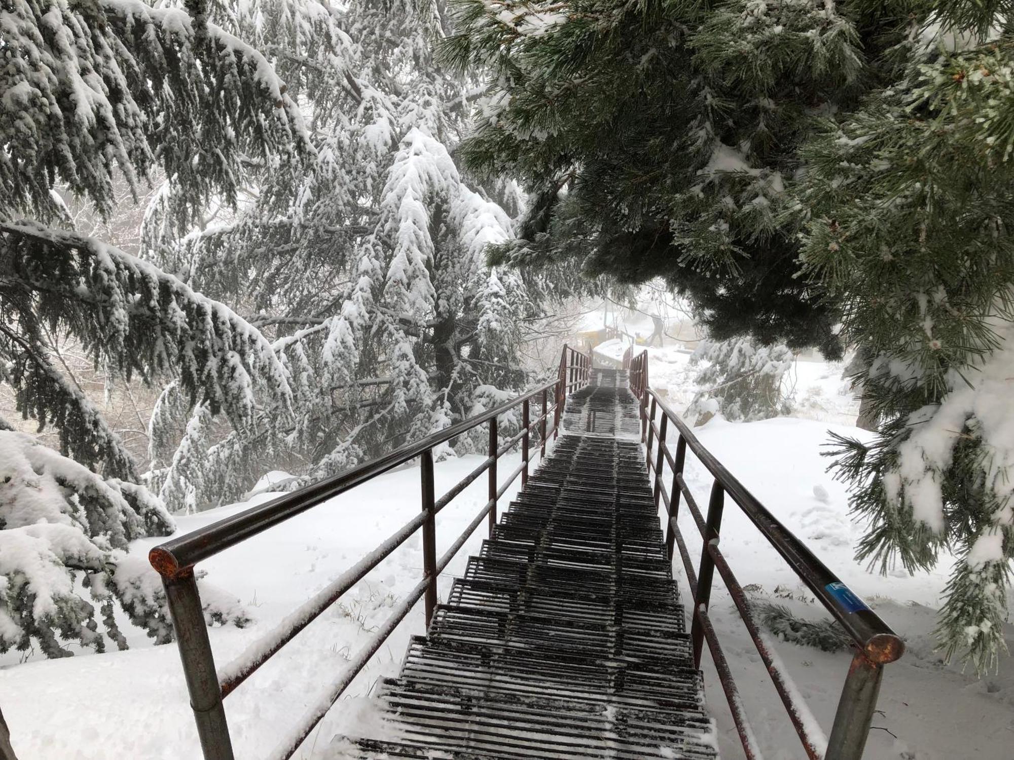 Loft Con Wifi Y Parking En El Corazon De Sierranevada